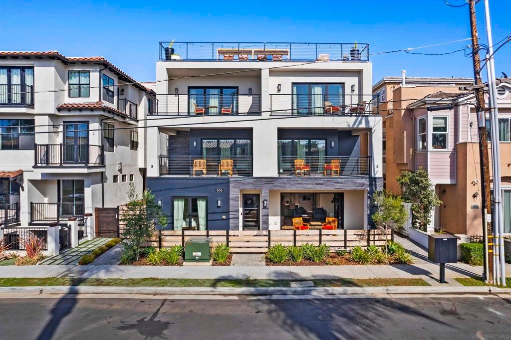 806 N Cleveland St Unit 1, Oceanside, CA 92054