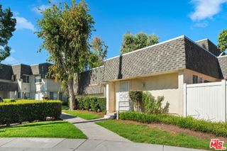 6521 Wystone Avenue 1, Reseda, CA 91335