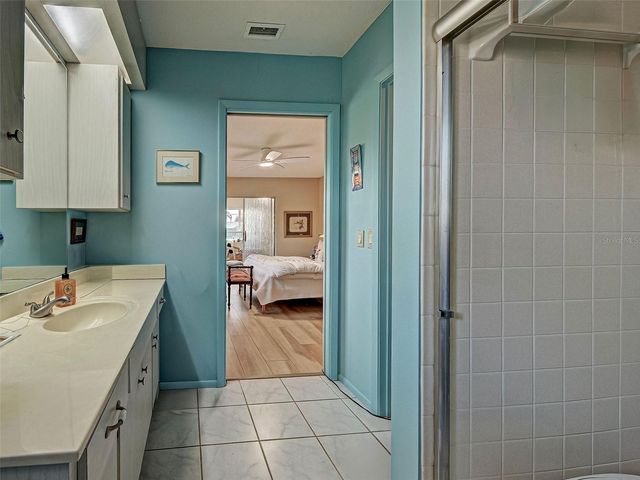 1355 CAMBRIDGE DRIVE, Venice, FL 34293