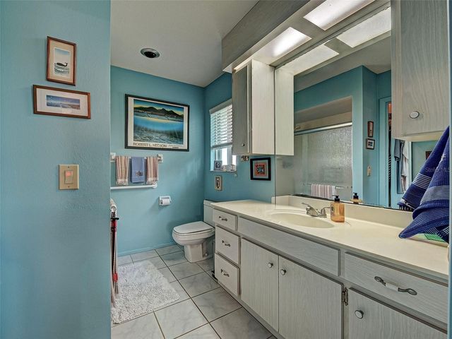 1355 CAMBRIDGE DRIVE, Venice, FL 34293