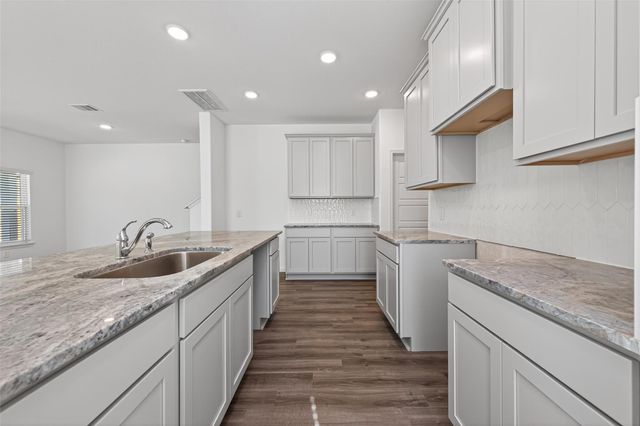 12371 Sunset Canyon Way, Willis, TX 77318