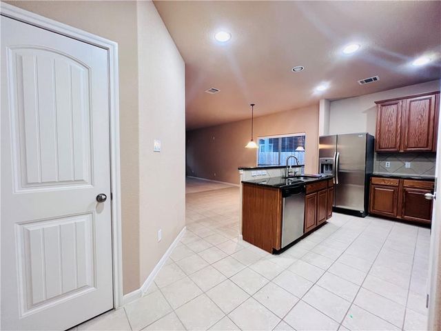 2400 Independence DR, Austin, TX 78745