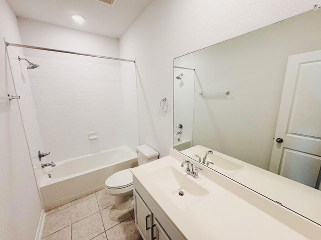 559 Long Beach Bay Dr, Katy, TX 77493