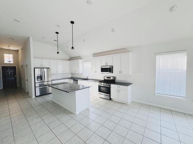 559 Long Beach Bay Dr, Katy, TX 77493