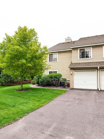 2225 Ranchview Lane N 1, Plymouth, MN 55447