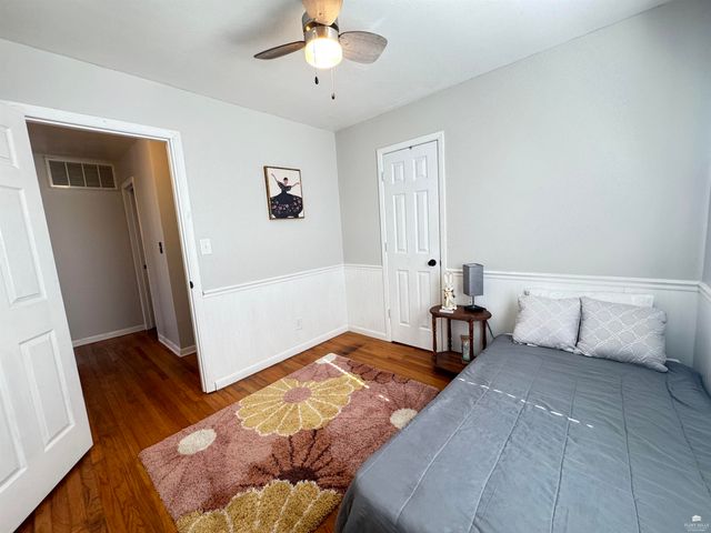 1924 Hayes Drive, Manhattan, KS 66502