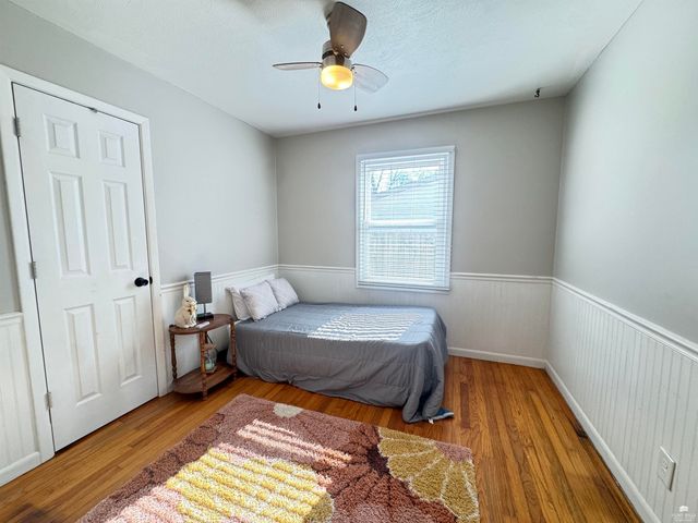 1924 Hayes Drive, Manhattan, KS 66502