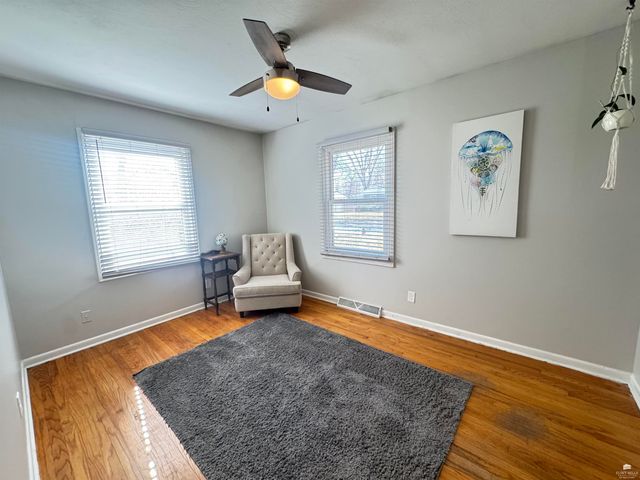 1924 Hayes Drive, Manhattan, KS 66502