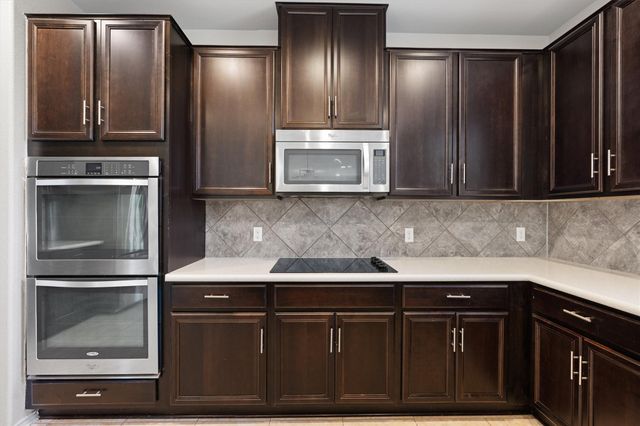 804 Water Hyacinth LOOP, Leander, TX 78641