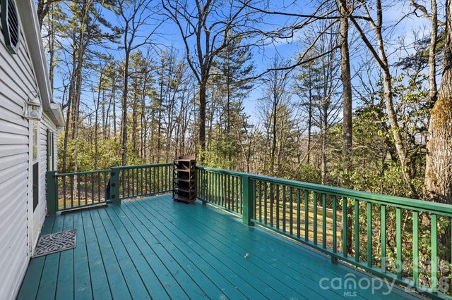 76 Gobblers Knob Road, Penrose, NC 28766
