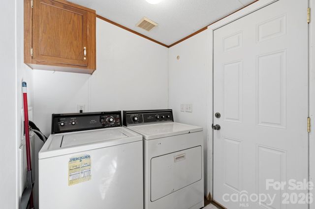 76 Gobblers Knob Road, Penrose, NC 28766