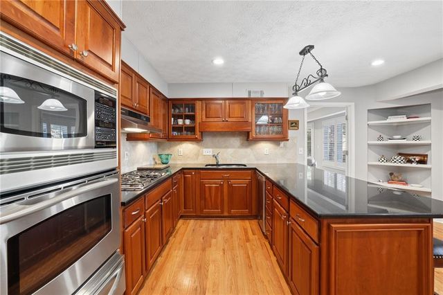 2350 Roxburgh Drive, Roswell, GA 30076