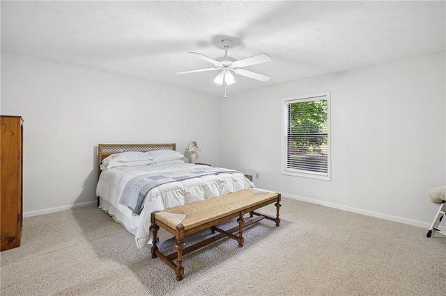 2350 Roxburgh Drive, Roswell, GA 30076