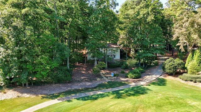 2350 Roxburgh Drive, Roswell, GA 30076