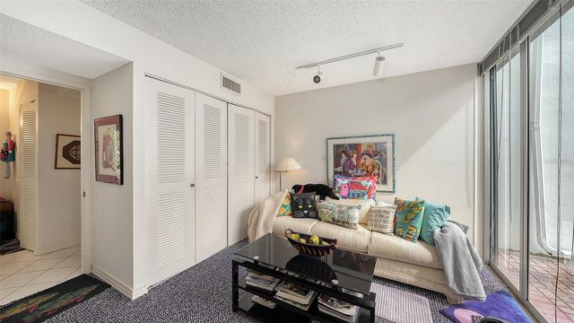 5055 GULF OF MEXICO DRIVE 412, Longboat Key, FL 34228