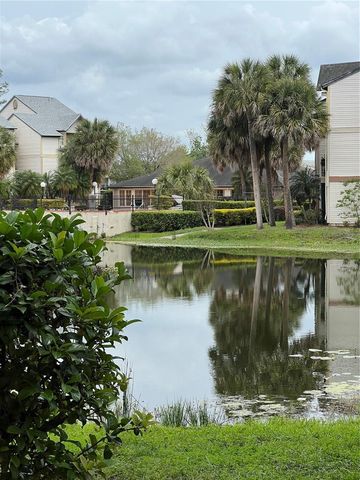 1948 LAKE ATRIUMS CIRCLE 127, Orlando, FL 32839