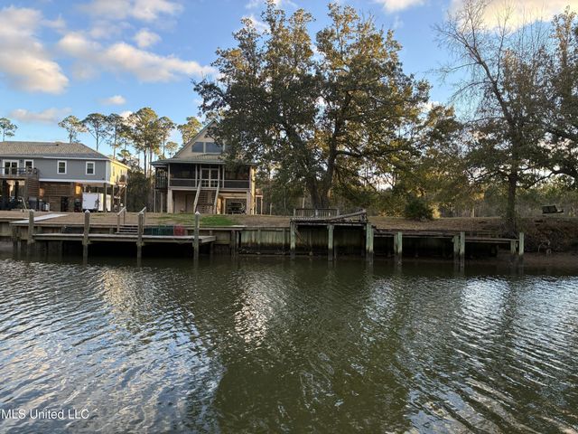 146 Mimosa Street, Pass Christian, MS 39571