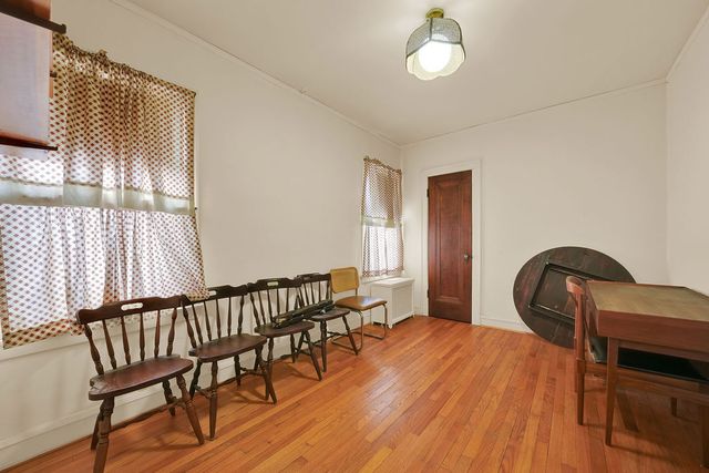 6142 S Kildare Avenue, Chicago, IL 60629