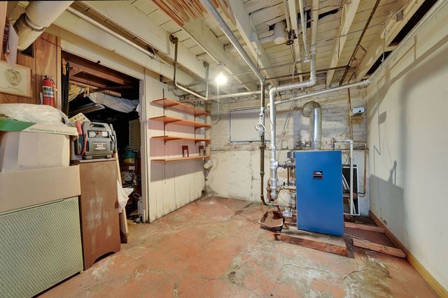 6142 S Kildare Avenue, Chicago, IL 60629