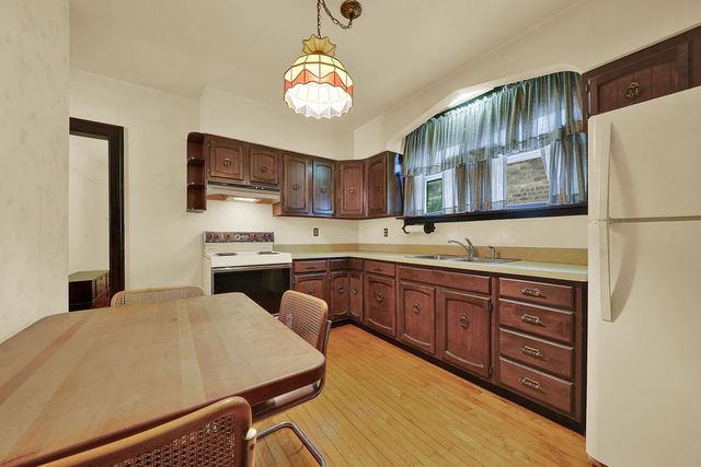 6142 S Kildare Avenue, Chicago, IL 60629