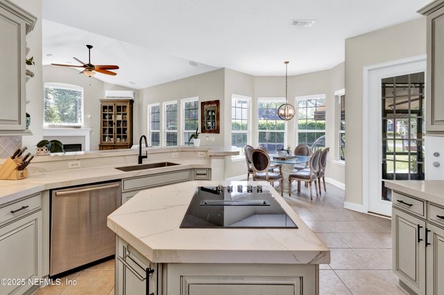 3854 PAINTED BUNTING Way, Jacksonville, FL 32224