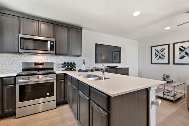 169 Bosque DR, San Marcos, TX 78666