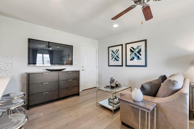 169 Bosque DR, San Marcos, TX 78666