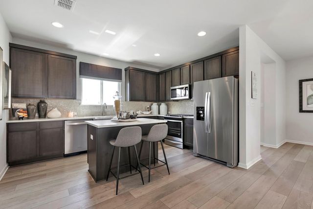 169 Bosque DR, San Marcos, TX 78666