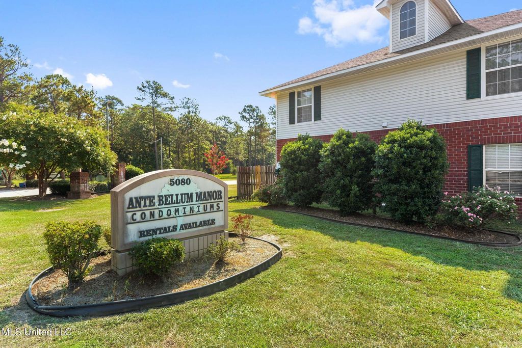 5080 Gautier Vancleave Road, C11, Gautier, MS 39553