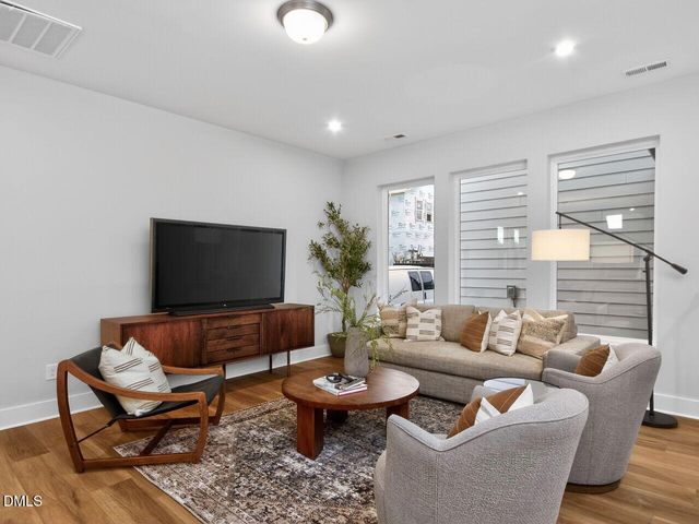 13 Tallgrass Road, Pittsboro, NC 27312