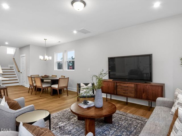 13 Tallgrass Road, Pittsboro, NC 27312