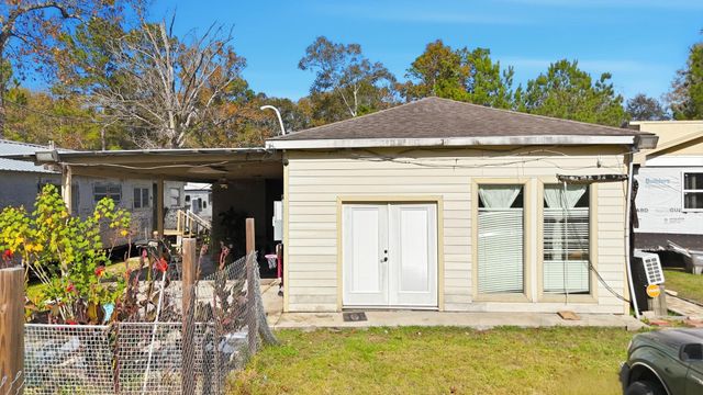 27043 Coach Light Lane, New Caney, TX 77357