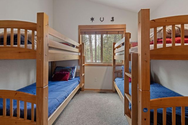 57561 Whistler Lane, Sunriver, OR 97707