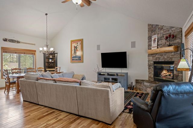 57561 Whistler Lane, Sunriver, OR 97707