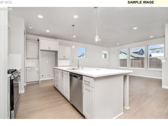 227 N 86TH Pl 40, Ridgefield, WA 98642