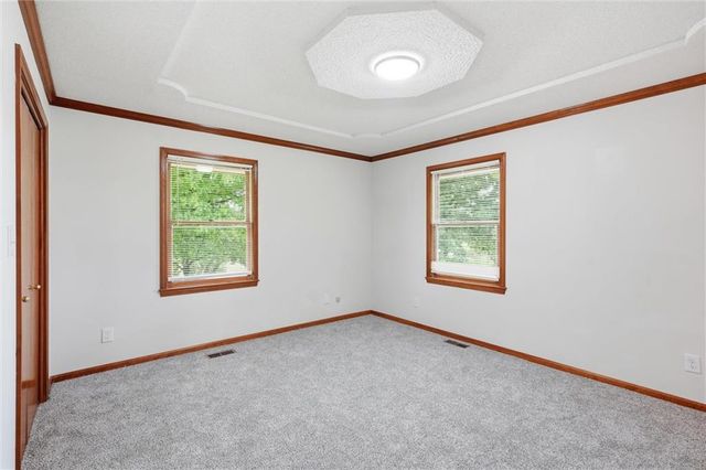 14280 170th Street, Bonner Springs, KS 66012