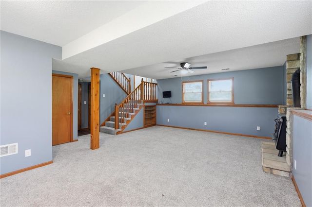14280 170th Street, Bonner Springs, KS 66012