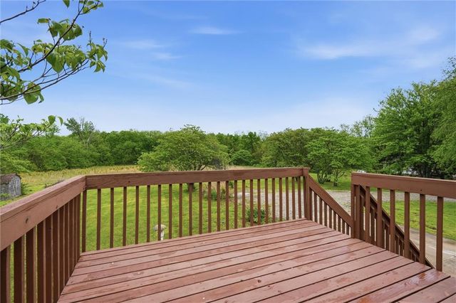 14280 170th Street, Bonner Springs, KS 66012