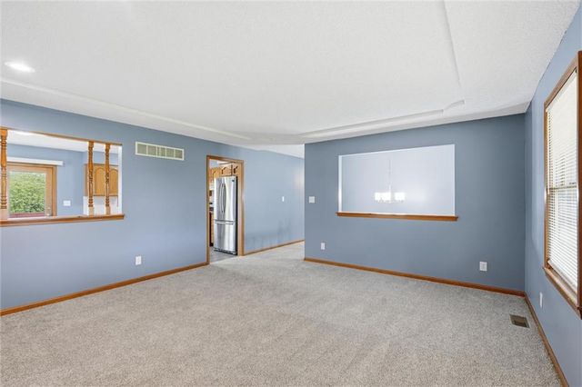 14280 170th Street, Bonner Springs, KS 66012