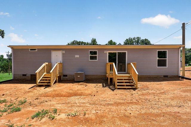 477 Salem Rd, Mcminnville, TN 37110