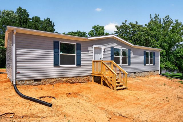 477 Salem Rd, Mcminnville, TN 37110