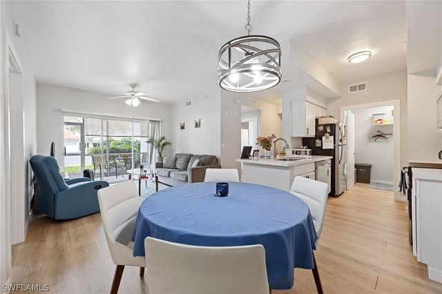 4710 Saint Croix LN 216, Naples, FL 34109