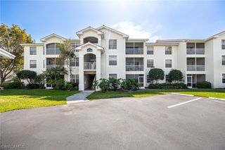 4710 Saint Croix LN 216, Naples, FL 34109