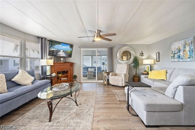 532 Palmer BLVD, North Fort Myers, FL 33903