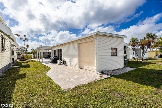 532 Palmer BLVD, North Fort Myers, FL 33903