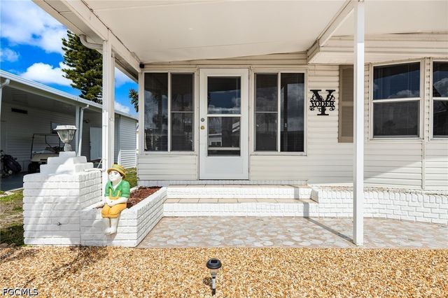 532 Palmer BLVD, North Fort Myers, FL 33903