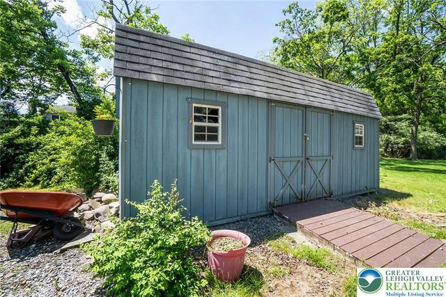2165 North 5th Street, Stroud Twp, PA 18360