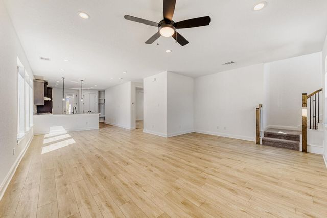 175 International ST, Buda, TX 78610