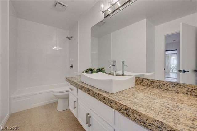 2695 San Lago Court, Las Vegas, NV 89121