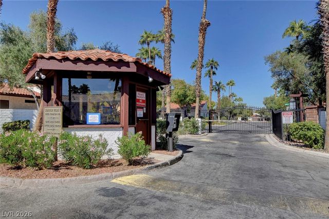 2695 San Lago Court, Las Vegas, NV 89121